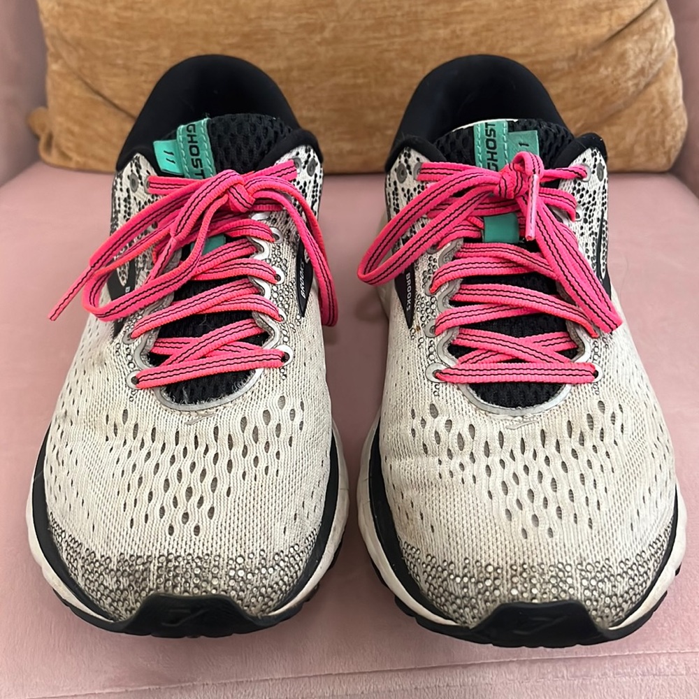 Brooks Ghost 11 Tennis Shoes